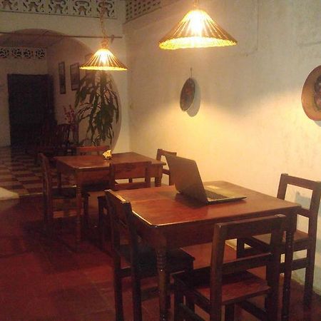 Casa Nica Leon Hostel Ngoại thất bức ảnh