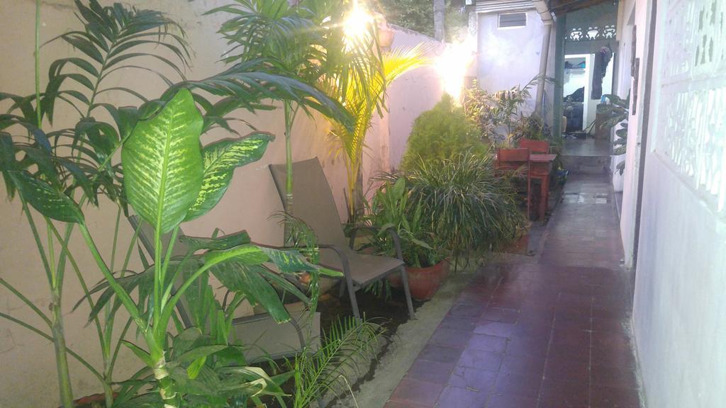 Casa Nica Leon Hostel Ngoại thất bức ảnh
